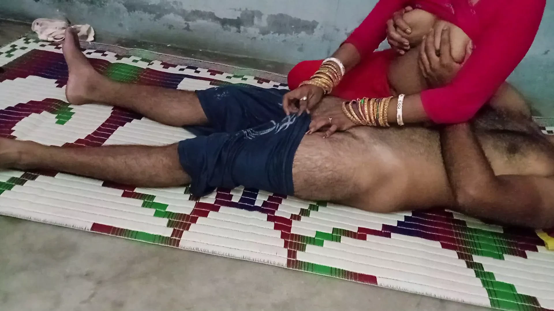 Maid Ki Jawan Ladki Lund Chusaya Or Uske Bobe Dabaye