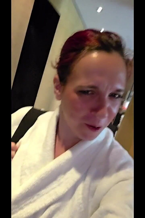 Hot Looks in the Sauna - and Then His Room Card