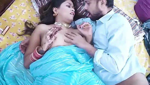 Bhabhi ki bahin ko jabbar dasti room me pakad ke choda
