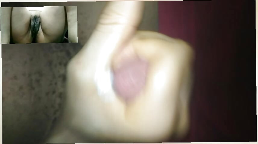 Masturbating with my girlfriend on a video call