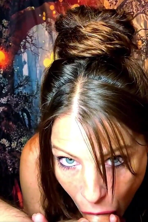Pov no.1 cock sucking, cum shot