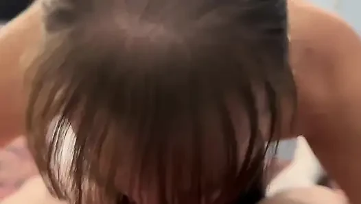 Vay be ağzıma devasa bir döl atmış! Yutmak zorunda olduğumu gösteremediğim için üzgünüm ya da her yere bakma riskine düştüm! You Kno