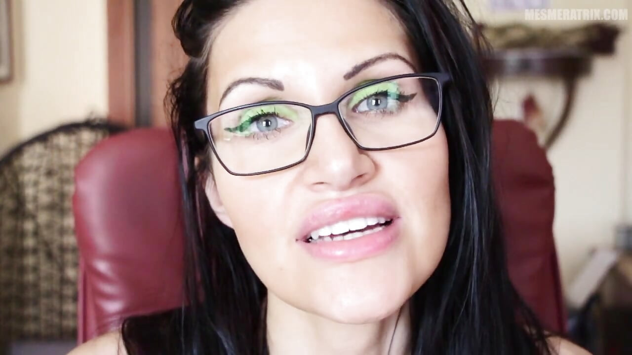 تحولت إلى آكل المني