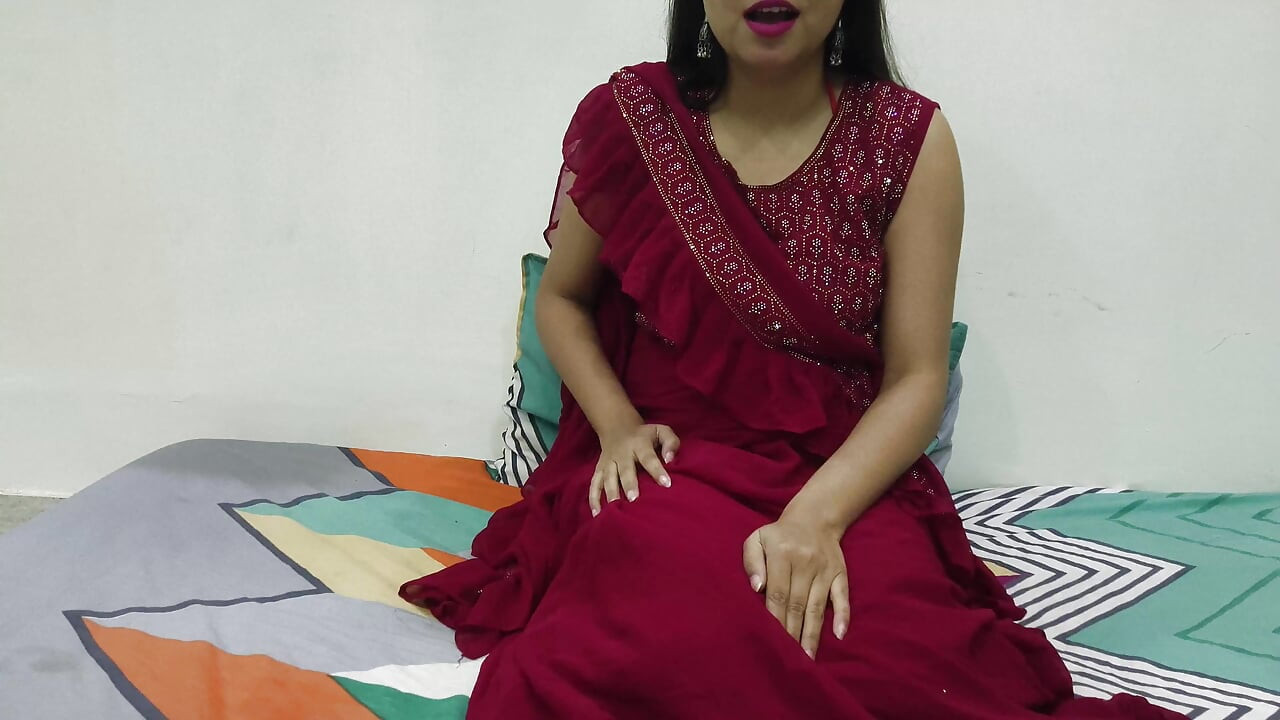 Saara bhabhi India panas menjilati memek dan persetubuh keras karena mengajarkan seks pertama ke devar.