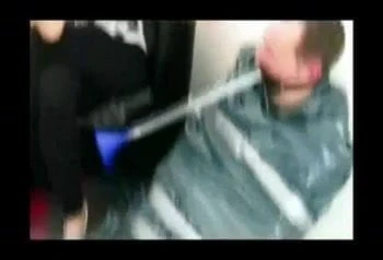 Traumfrau gibt Speichel