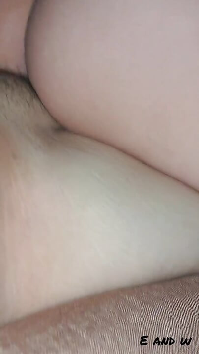 Dit is hoe mijn schoonzus met mijn pik speelt