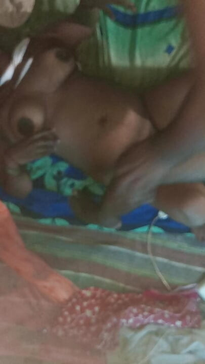 Click to watch Aunty's full sex video