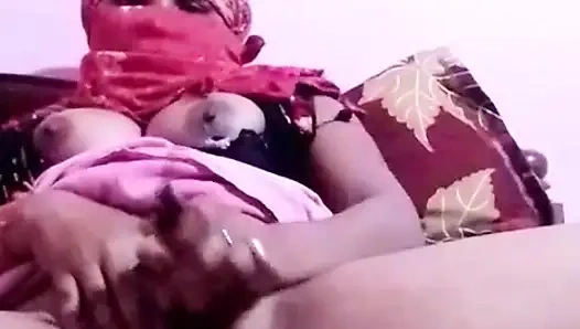 Xxx Bihari-Mädchen Finger kar raha hai