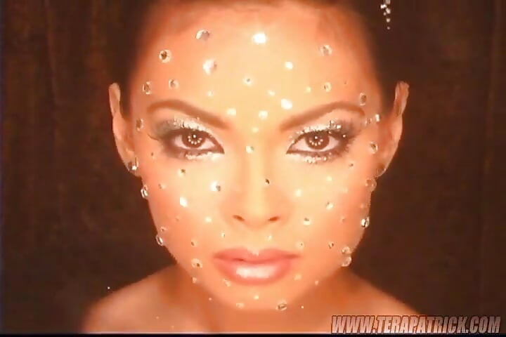 Sessão de fotos Diamond Face Bike calcinha preta com Tera Patrick