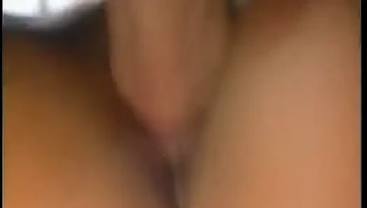 Gadis hot dengan toket aduhai lagi asik ngentot kontol tebal