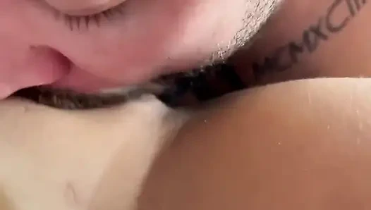 Murid nakal ini dientot habis-habisan sampai dicrot di dalam