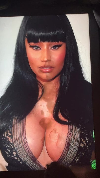 Nicki Minaj cumtribute