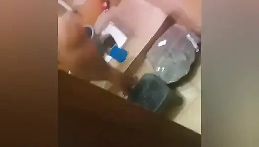 Evde yalnız hafta sonu havası