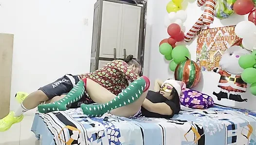 Stepdad’s Naughty Surprise: Gifting Stepdaughter a New Toy & Testing it Together While Home Alone