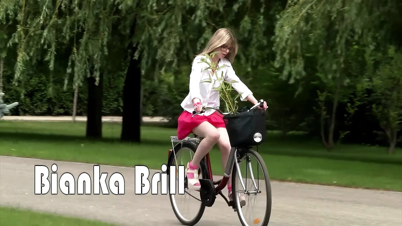 精神病青少年狂野户外群交啪