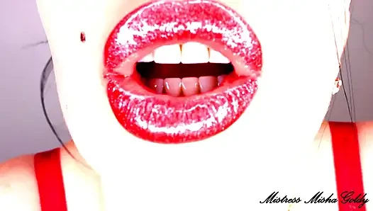 Crot di bibir glossy merahku dan bentuk merah penuh nafsu