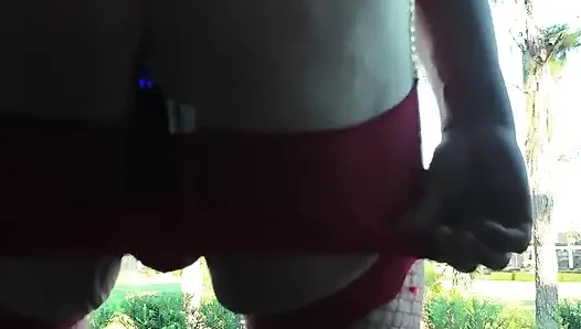 Külotlu, Fişli Ve Kafesli Evde