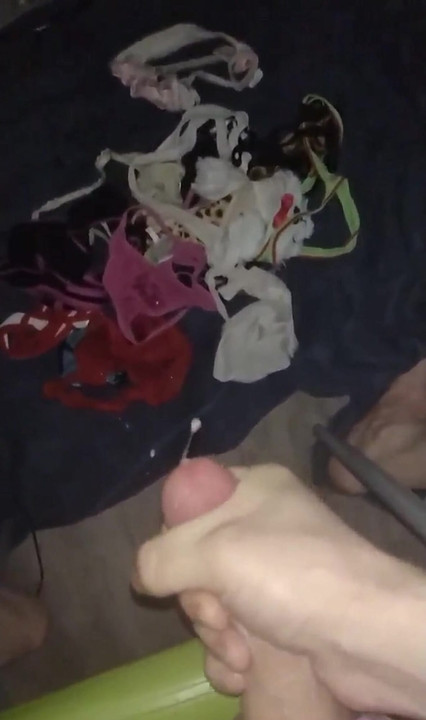 Huge Extreme Cum Load to Panties (Slowmotion) - Wank1n²Pantys #1