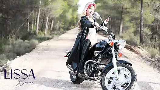 Özel motosiklet videoları mevcut