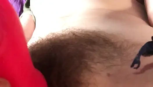 Muncrat sampai muncrat sambil mengkhayal tentang curvyteenqueen dari fetlife ke-28 tahun