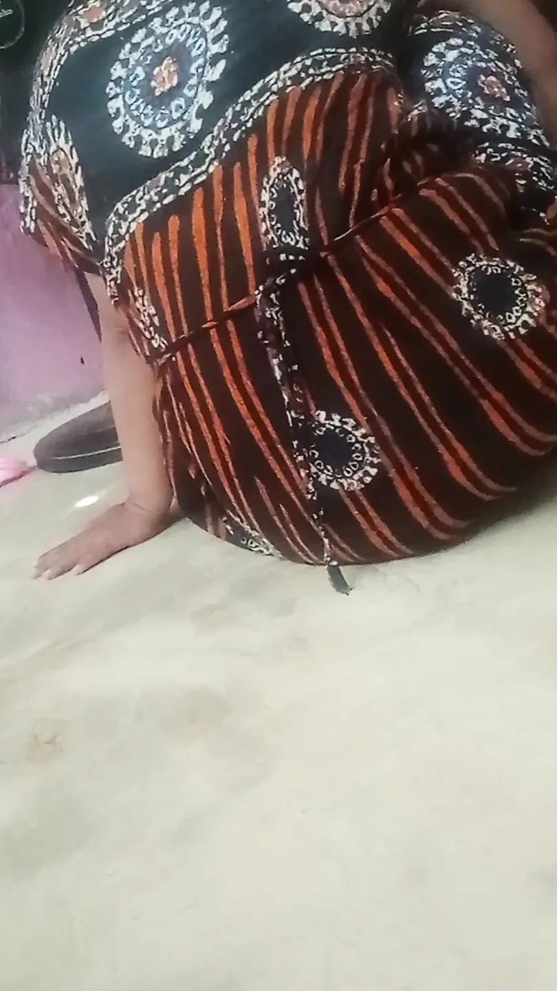 Mother-in-law's Behavior At Home Video .mp4