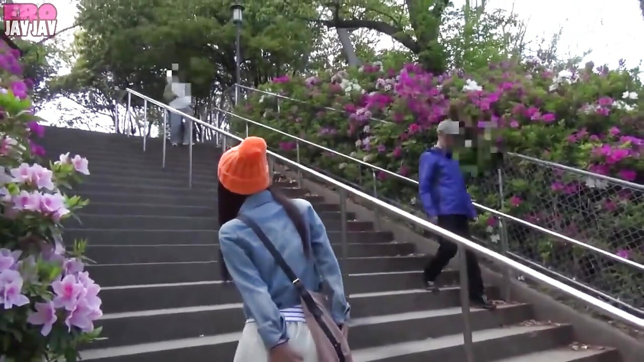 Osaka Takoyaki Girl. a Wild and Daring Outdoor Adventure. -scene.2