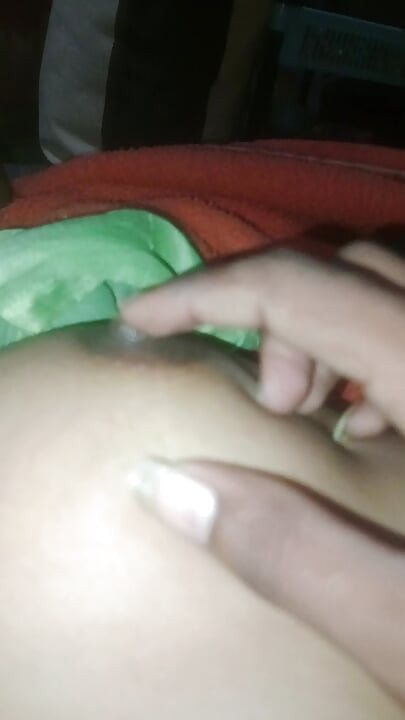Desi bhabhi ka MMS video viral
