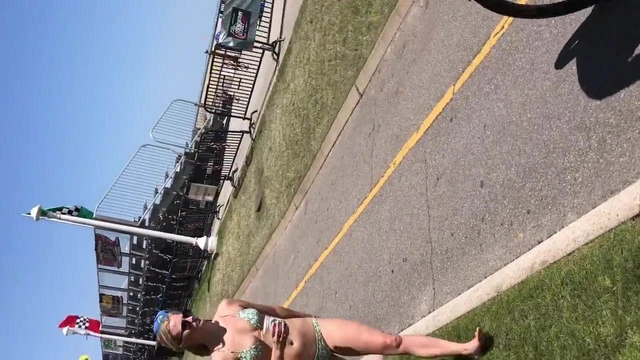 Nice tits girls!