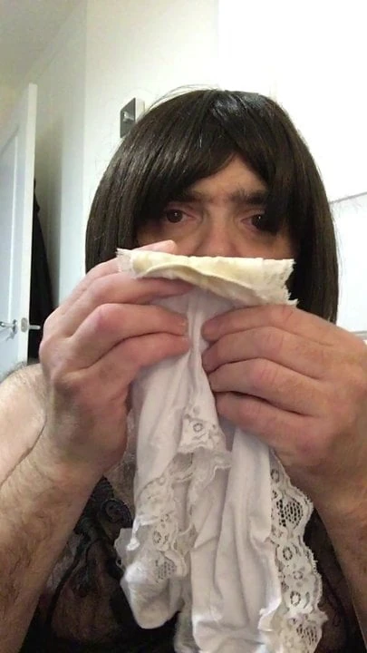 More for SniffyPanty