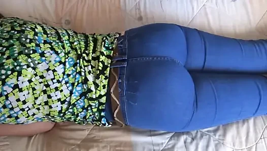 Посмотри на мою большую задницу с джинсами и джинсы вниз, отличная подборка