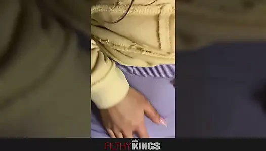 ГРЯЗНЫЕ KINGS - XxLayna Marie рискует, все это трахается в гараже
