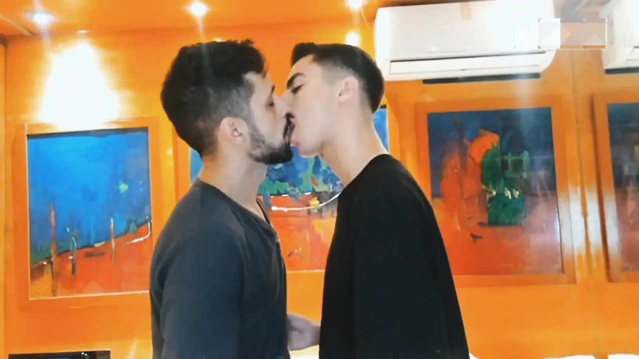 I Didn’t Remember My First Boyfriend’s Xxl Cock Until He Invited Me to a Hotel