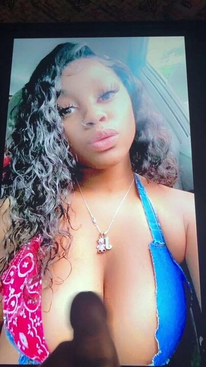 Jerking of to friend huge tits