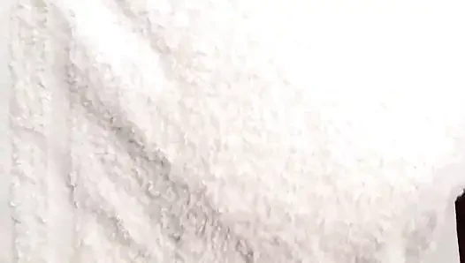 Hintli kız