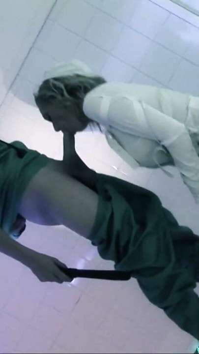 Busty blondie in a straightjacket has hot threesome with two doctors | 클립 3