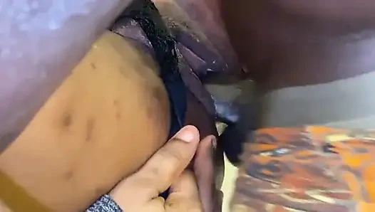 Quickie erotis berkeringat