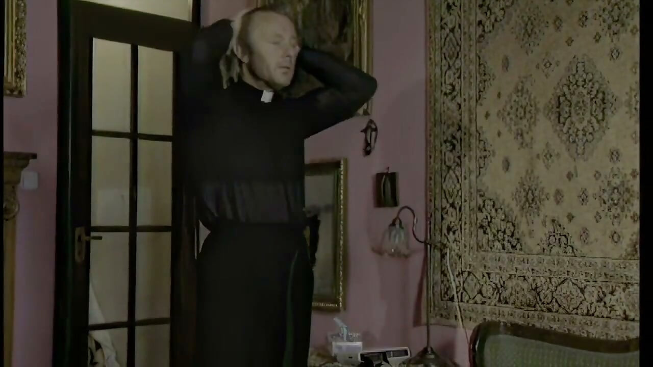 The Priest Anal-fucks His Mistress on the Bed