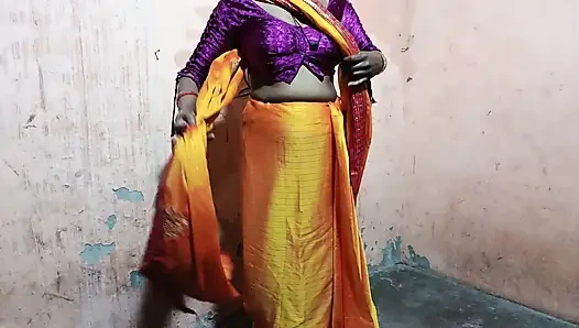 Teyzem Desi Hintli sikişiyor