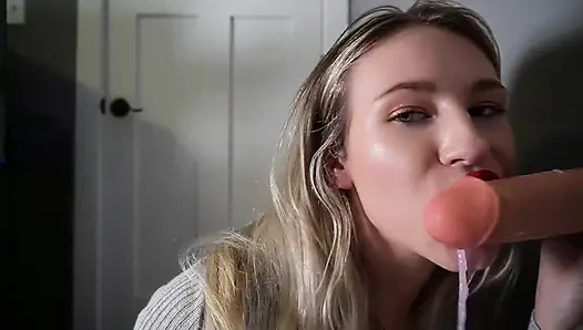 Мачеха сосет член своего пасынка у глорихола, часть вторая