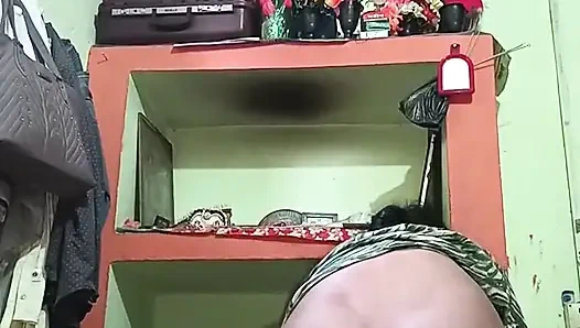 Desi Pooja Bhabhi Cowgirl