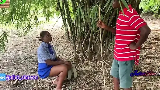 Julietsimeon the girl, dientot sama petani di semak-semak.