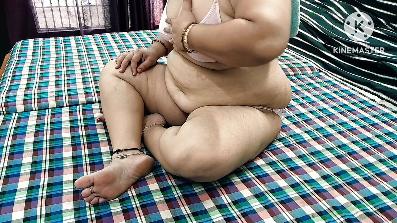 INDIAN VILLAGE BHABHI HARD FUCK IN HINDI AUDIO.