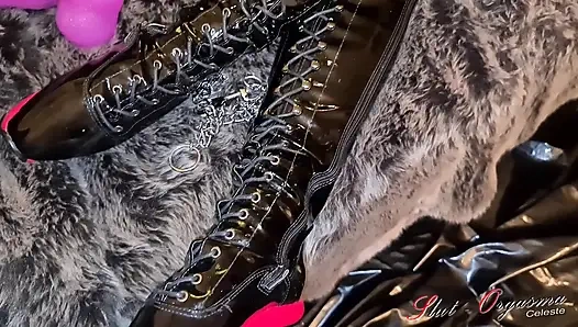 Slut-orgasma Celeste in black latex cigar smoking fetish and soft talking in German