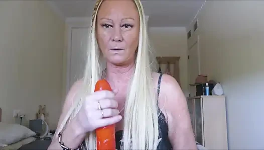 POV Simuliertes sperma im mund, dildo-blowjob & handjob