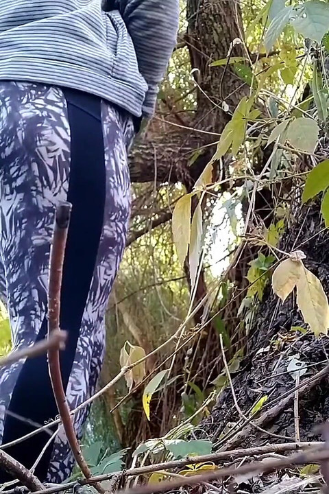 Mature Stepmom Fucks Herself Doggystyle Outdoors