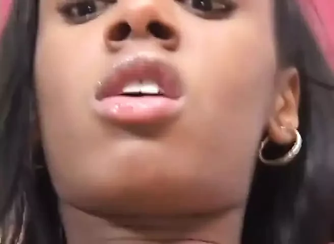 Dena Caly Is A Feat Fantasi MILF muda. Dena Caly - Milfs Perv n Teens