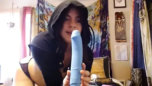Morningstar Luna with fox tail buttplug on her way to cum
