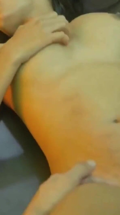 Indisk hot desi stedsøster sex i hindi lyd | Klip 3