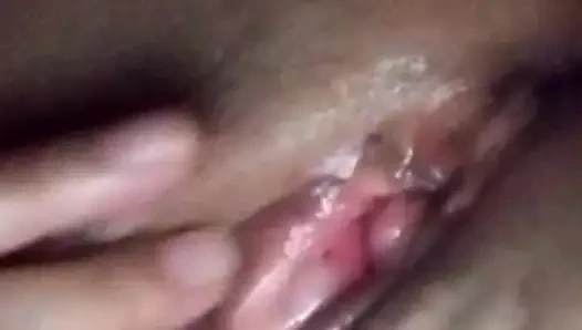 Sie liebt es so sehr, meinen schwarzen schwanz hart zu sehen