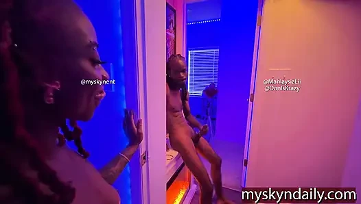Mahlaysia ve Doniskrazy kamera arkası